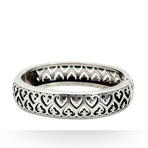 Brighton Cross in Heart Silver Bangle